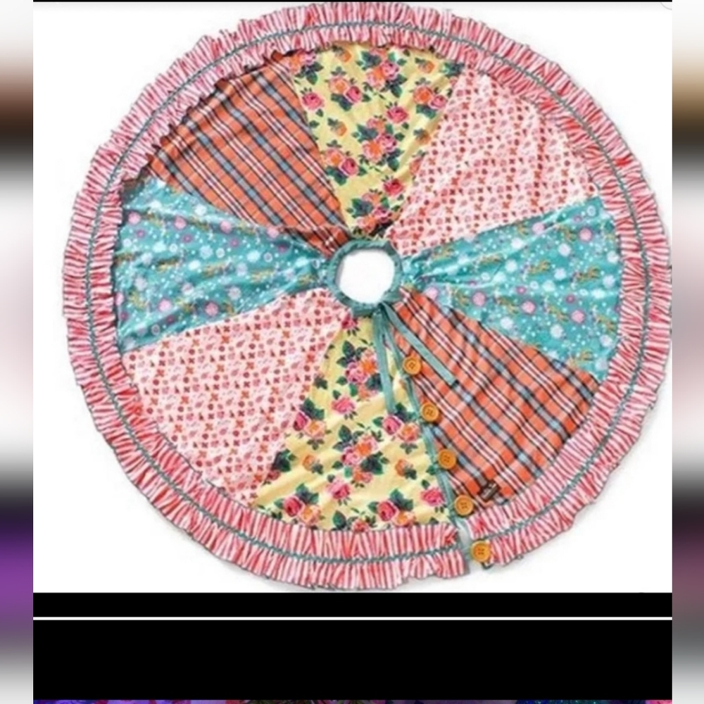 New Matilda Jane Christmas tree skirt 30" plaid buttons deer ruffles cut…